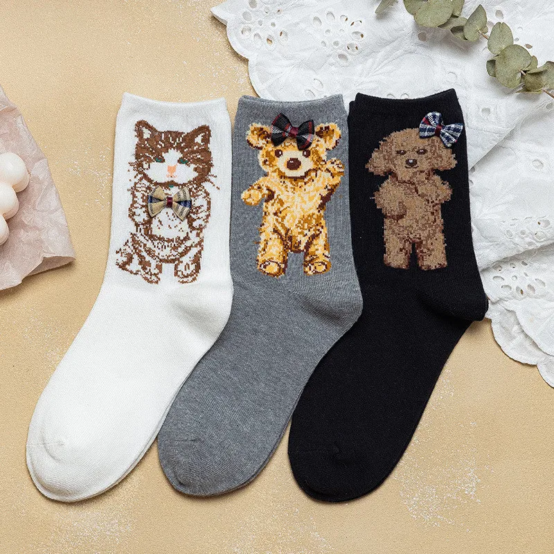 

Women Cotton Socks Cute Bear Bow-knot Three-dimensional Stereoscopic Casual Personality Fashion Tide Socks Autumn Winter Female