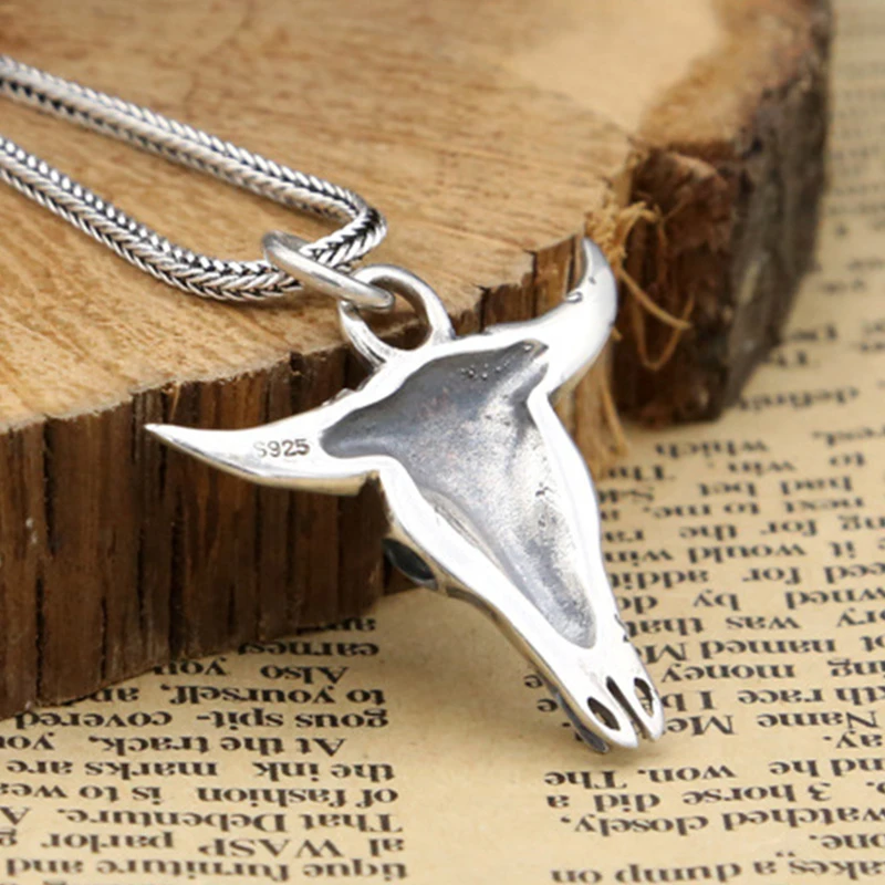 S925 Sterling Silver Jewelry Vintage Thai Silver Engraved Sun Ray Bull Head Pendant Men's Necklace Collar Pendant