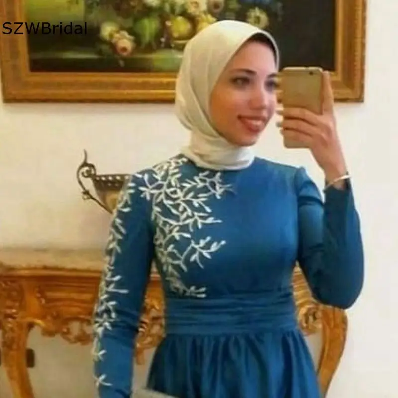 

Customized Long sleeve evening dresses Dubai Muslim dress women High Neck Kaftan Party dress Vestidos robes de bal