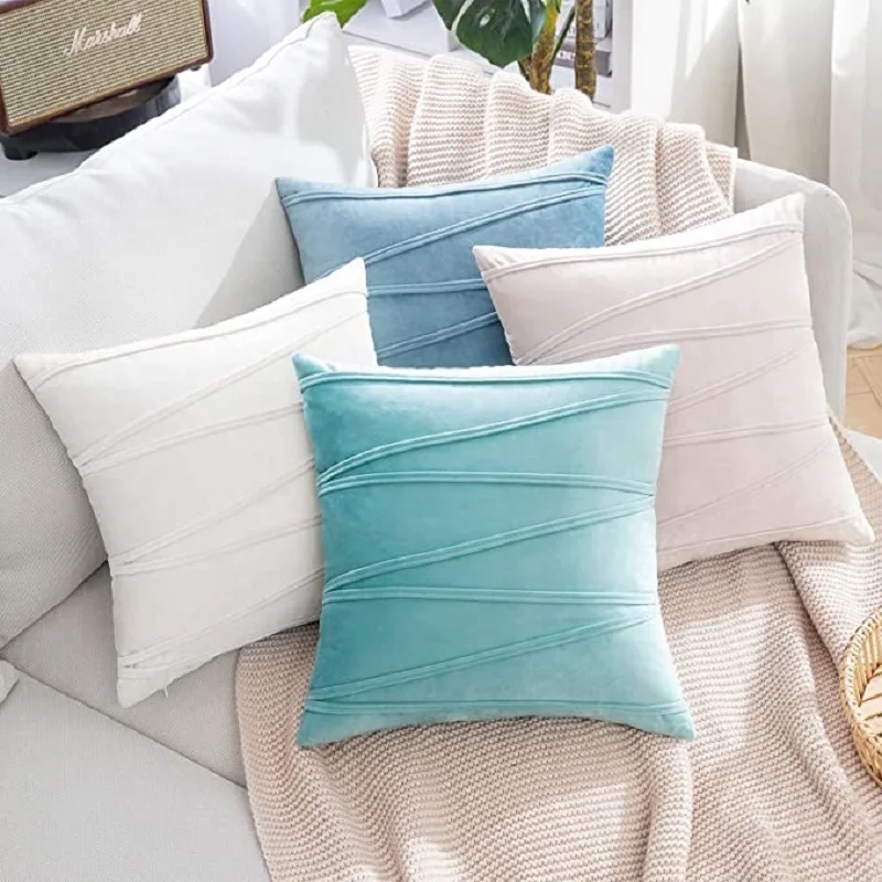 Inyahome Decorative Plush Velvet Throw Pillow Covers Sofa Accent Couch Pillows for Bed Living Room Square Pillow Cases For Couch
