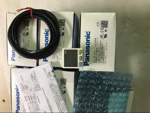 

1PCS Panasonic DP-101A DP101A Pressure Sensor In Box -New