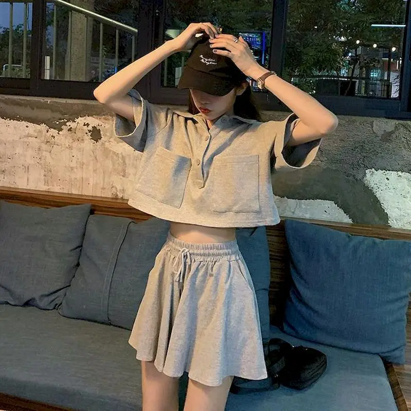 

2024 Summer New Women's Suits Polo Collar Suits Tooling Fashion Loose Wild Short Sleeve T-shirt Wide-leg Culottes Two Piece Sets