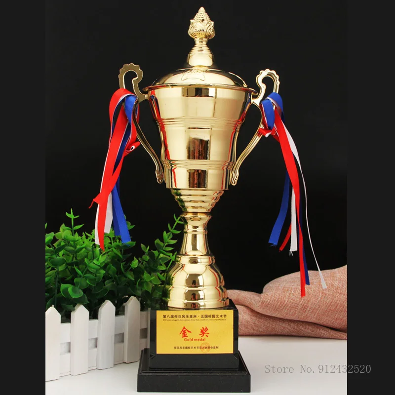 Anpassbare Trophäen der Champions-Trophäe, handels übliche überdachte Metall-Trophäe, Universal medaille, Souvenir-Tasse, 1 Stck