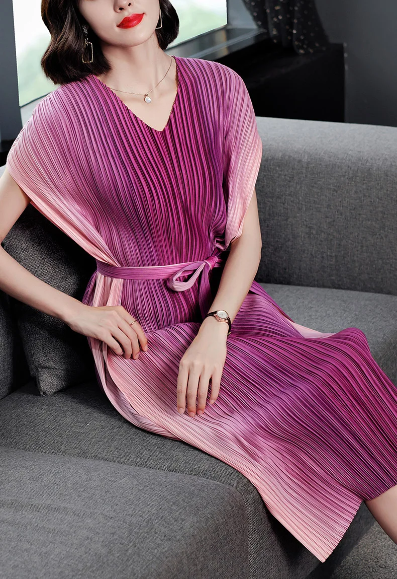 

HOT SELLING Miyake fold short sleeve fashion v-neck Gradient Color lacing dress IN STOCK