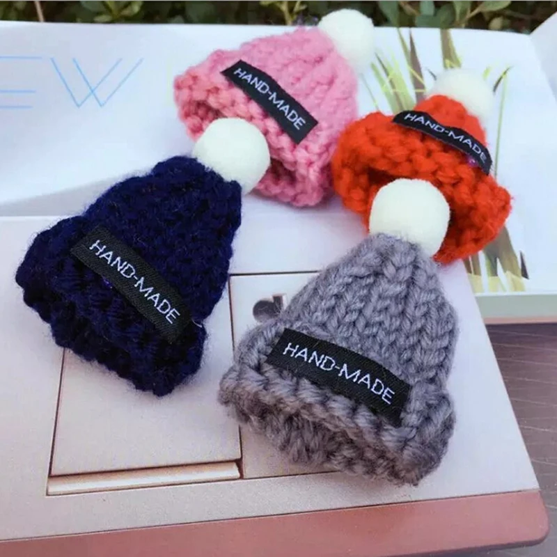1:6 1:12 Dollhouse Miniature Fashion Ball Top Knitted Beanie Hat Cap Doll House Decoration Dolls Accessory