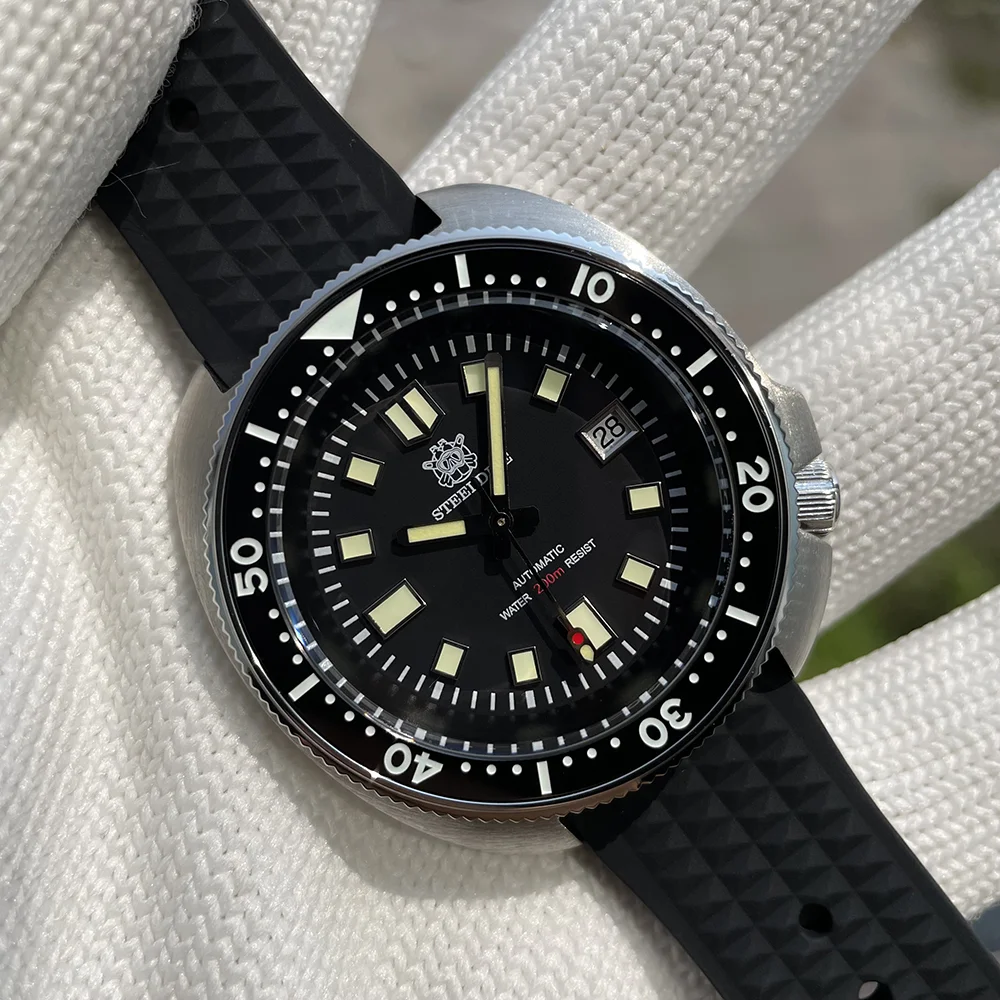 

SD1970 Steeldive Brand 44MM Steel Case Sapphire Glass Men NH35 200M Waterproof Diver Watch with Ceramic Bezel