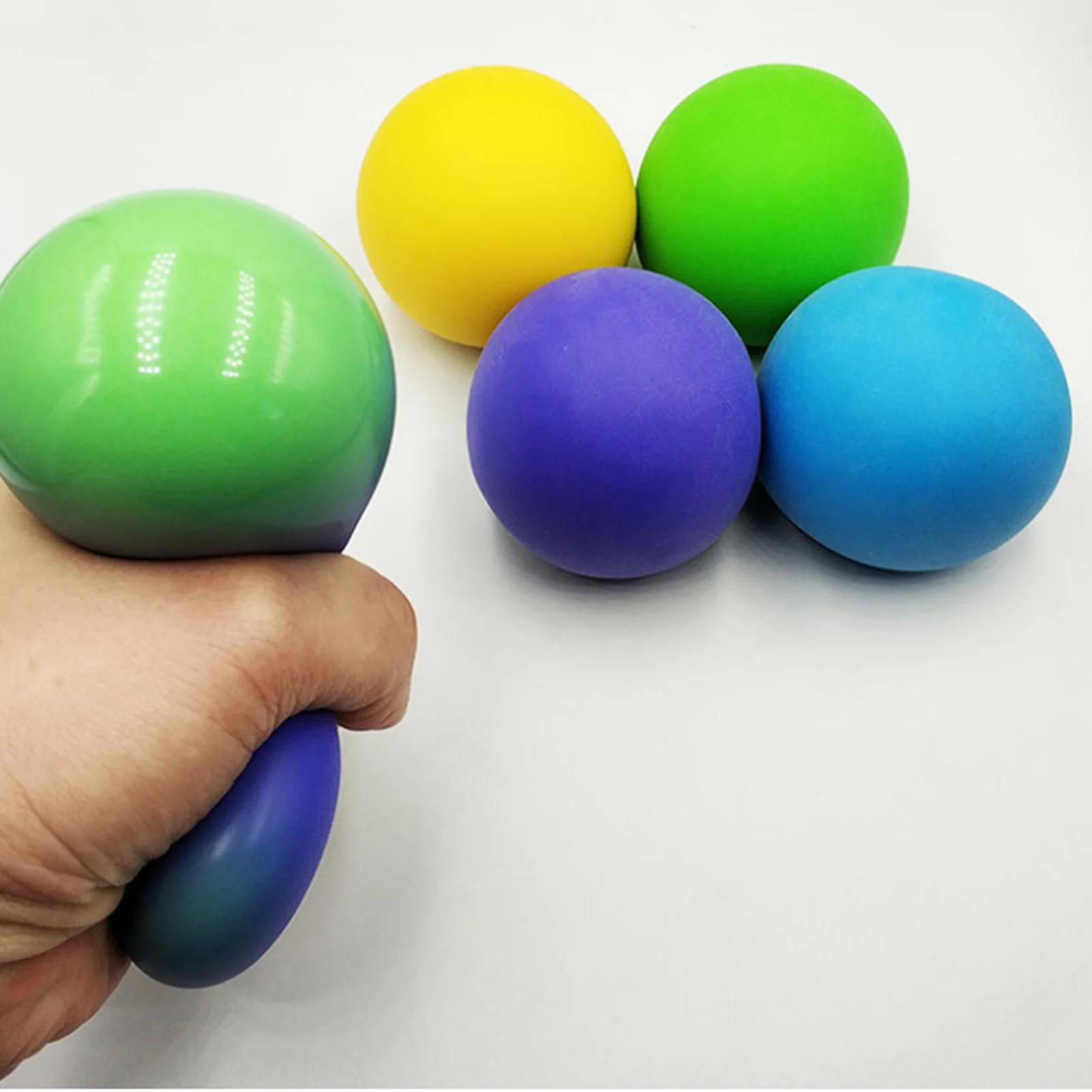 

Stress Release Ball 60mm Children and Adult Anti-stress Ball Discoloration and Tear Resistance Elastic Toy