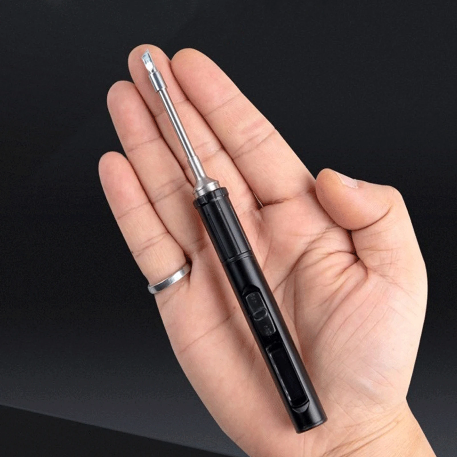 Mini saldatore elettrico USB Temperatura regolabile Strumento di saldatura LCD digitale Manutenzione esterna portatile Penna a riscaldamento rapido