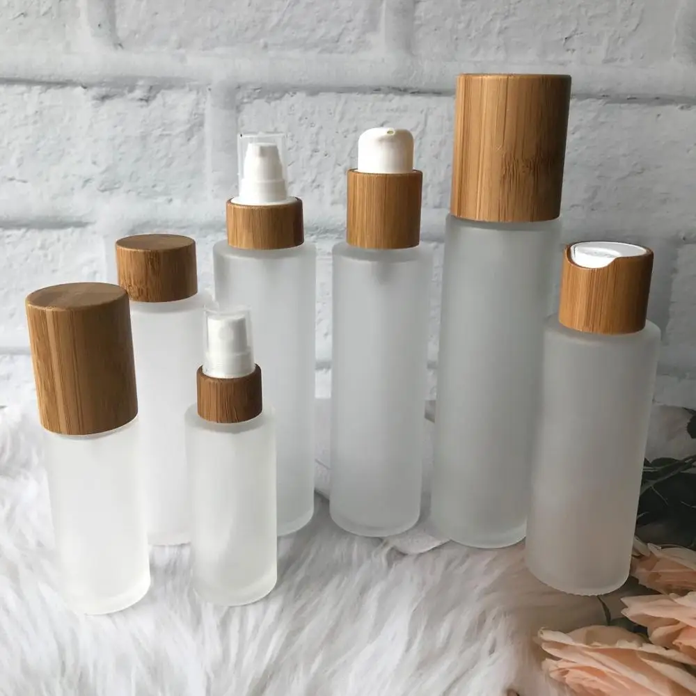 

small containers with Bamboo lids 30ml 50ml 100ml 120ml 150ml frosted glass bottle spray bottles wholesale travel bottle set