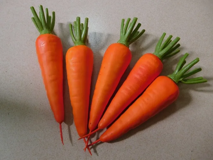 1 Uds. Comida pesada zanahoria rábano verduras fruta juguete modelo comida de imitación educación temprana chico juguete de cocina para jugar a las casitas