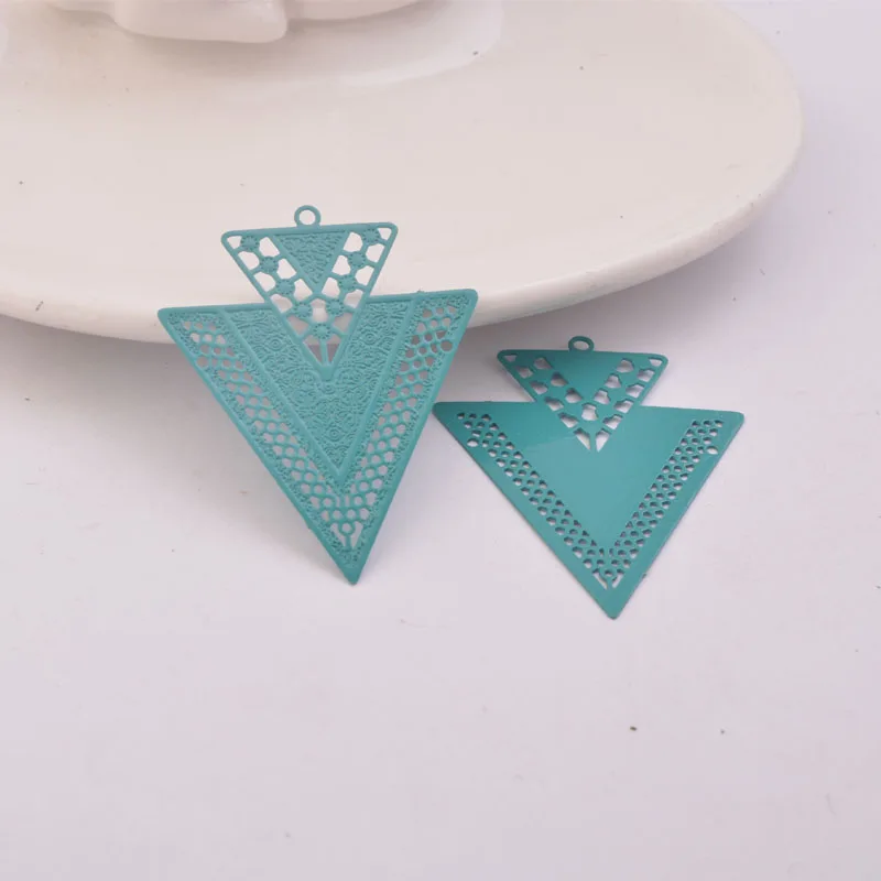 50 Stück AB3335 Silberfarbene Große Dreieckige Anhänger für Ohrringe Geometrische Bunte Anhänger Verbinder DIY Schmuck Ohrringe – Detail 2