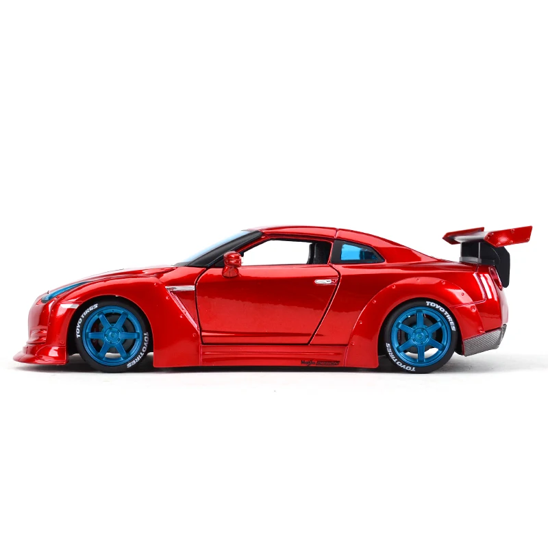 Maisto 1:24 Nissan 2009 GT-R Blue Static Die Cast Vehicles Collectible Model Car Toys