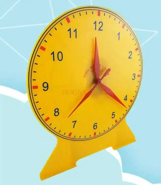 تفهم الساعات والوسائل التعليمية لطلاب المدارس الابتدائية ذات ثلاثة دبابيس تستخدم ألعاب التنوير على مدار الساعة 12