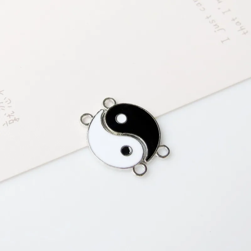 10pcs/pack Tai Chi Yin Yang Bagua Pendant Accessories For Jewelry Making Black White Double Hang Beads For DIY Bracelet Necklace