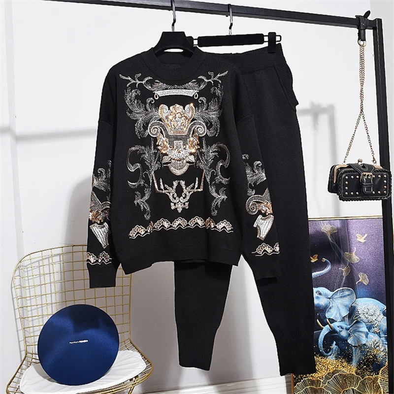 Fashion Women Tracksuit Set Spring Beaded Embroidery Long Sleeve Knitted Sweater Casual Pants Two Piece Set Tide Autumn 2021