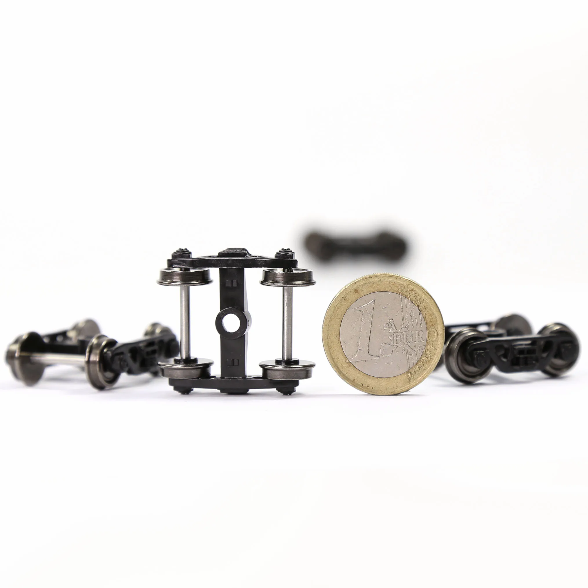 Evemodel 2pcs HO Scale 1:87 Roller Bearing Truck with 33\