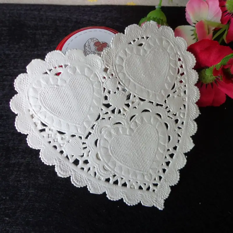 100Pcs/Set 4 Inch 10cm Heart Shape Paper Doily White Doilies Hollow Out Lace Coasters Placemat Tableware Decorations