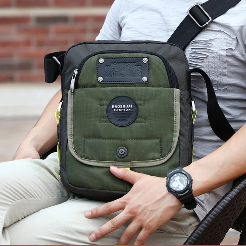 

New Men's Nylon Business One-shoulder Messenger Bag Large Capacity Casual Work Portable Messenger Bag Outdoor Outings Backpack