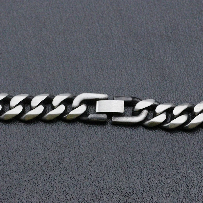 Vintage Chains Necklaces for Mens Stainless Steel Retro Necklace Hip Hop Long Necklace Jewelry for Neck Gifts for Male Wholesale