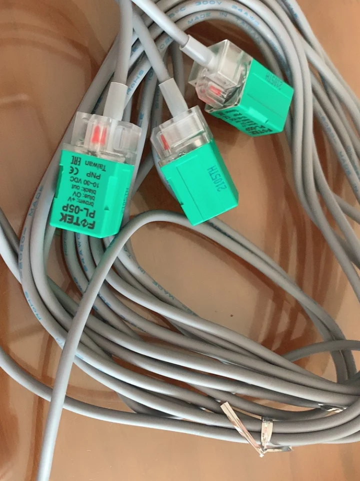 

Тайваньский оригинальный импортный бесконтактный переключатель FOTEK PL-05P