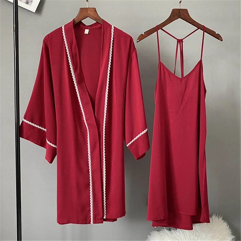 

Simple pajamas spring and autumn Korean women's robe satin strap nightdress nightgown 2PCs noble robe inlaid home service new