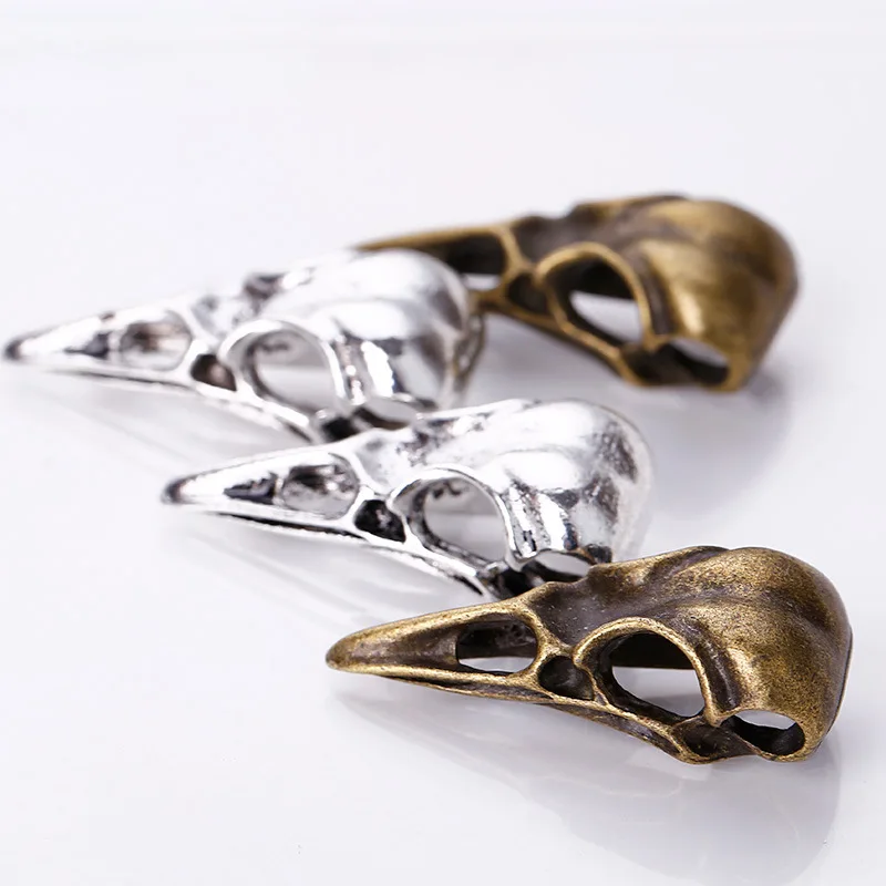 5 Pieces/Lot Pendant DIY Handmade Jewelry Alloy 3D Hollow Skull Bird Head Jewelry Accessories Charms For Jewelry Making