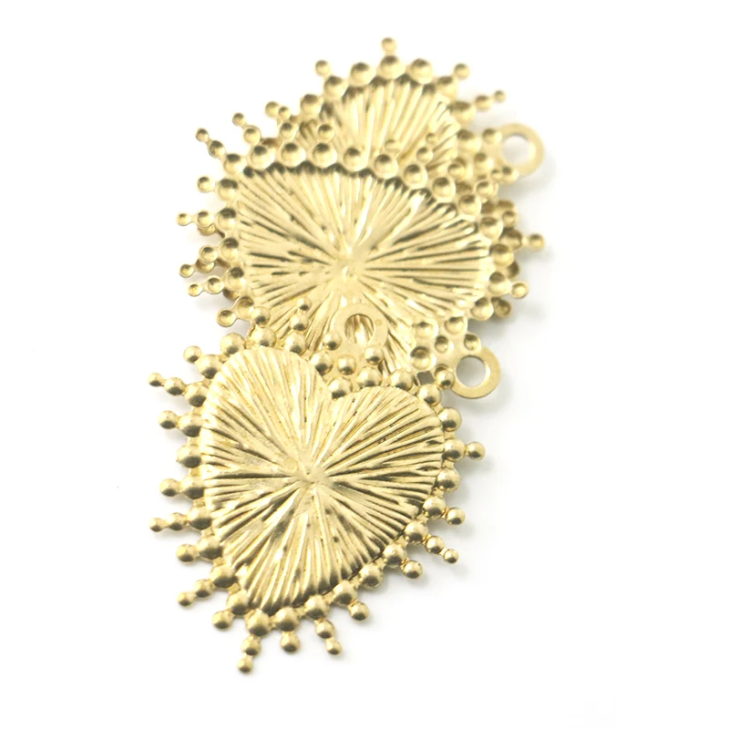 10pcs DIY handmade popular jewelry material brass single hanging embossed peach heart copper earrings necklace pendant