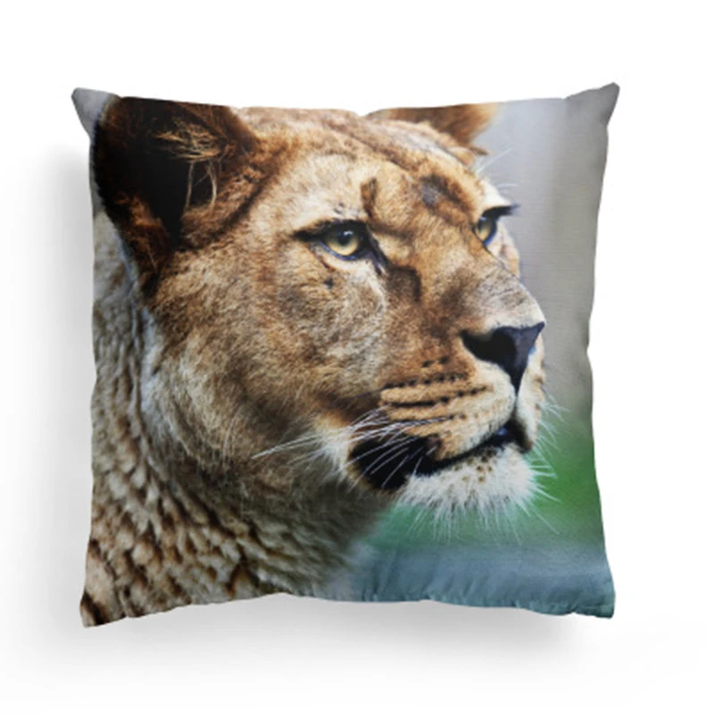 Wildlife World Series Polyester Decorative Cushion Cover Lion Dolphin Horse Home Decorative Pillow Cover for Sofa Car 45x45cm