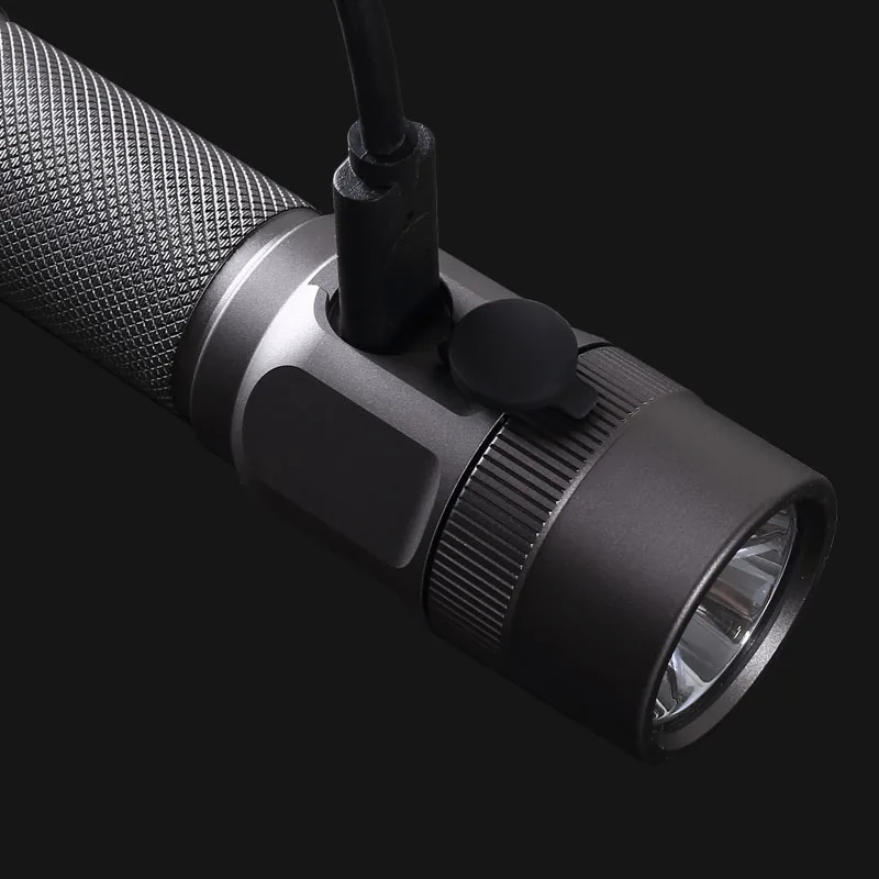 JETBEAM KO-03 SST-70 LED 2400 Lumen Rechargeable EDC flashlight with 5100mAh 21700 battery