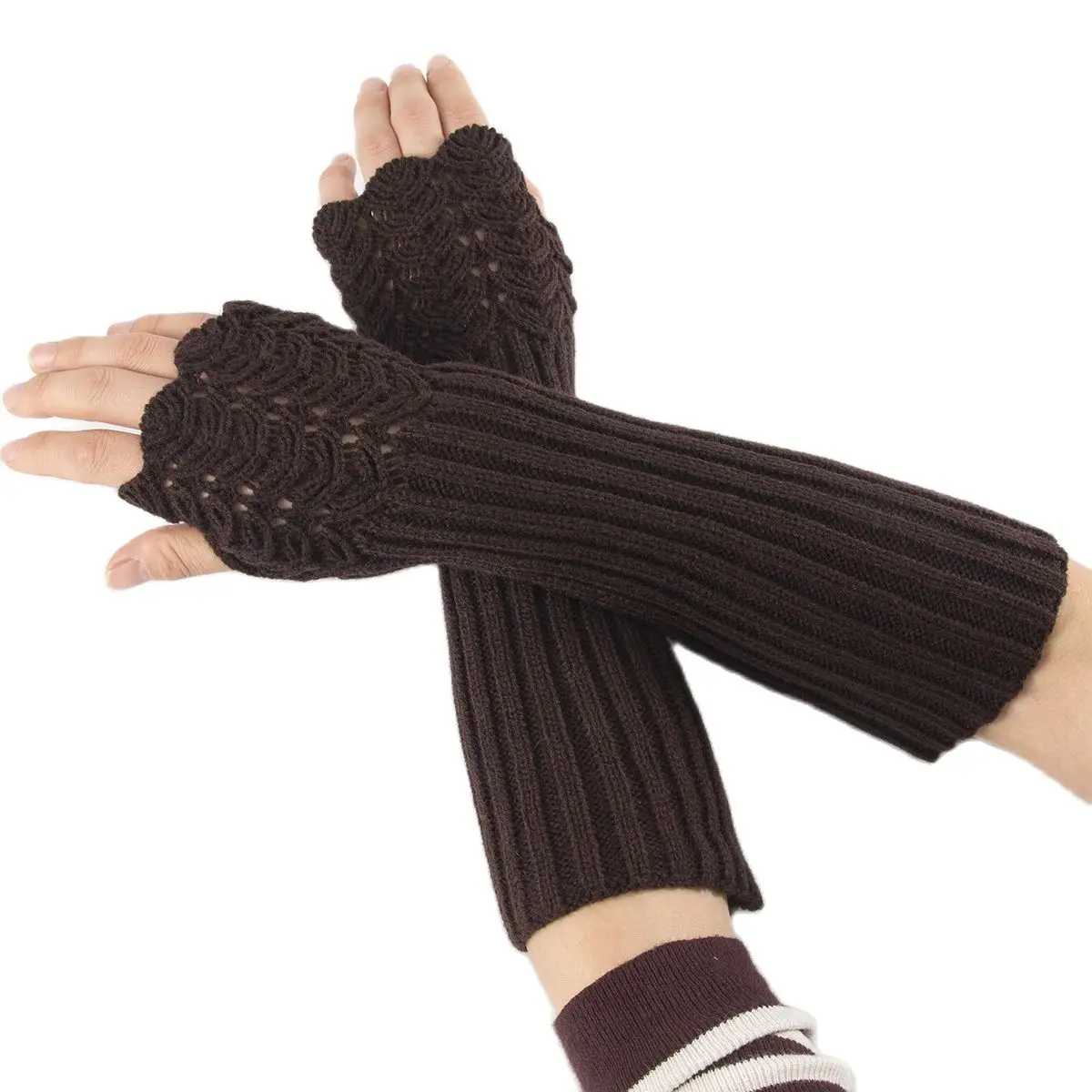 Autumn and Winter New Fashion Warm Knitted Fish Scale Pattern Exposed Half Finger Men's and Women's Gloves Sleeve Arm  Cover