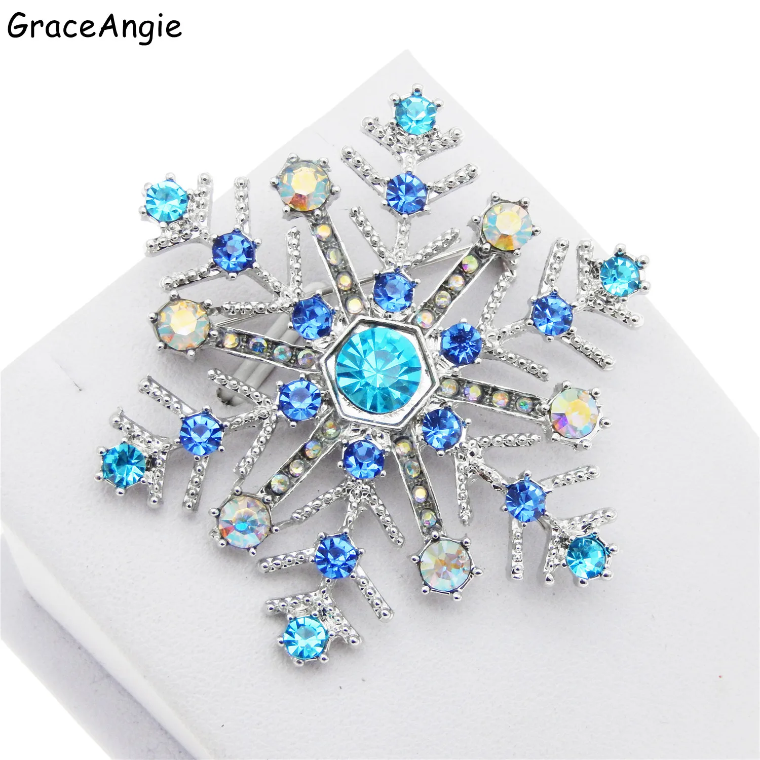 Fashion Pins Charming Crystal Rhinestones Brooch Unicorn Large Christmas Snowflake Brooch Christmas Brooches Gift Rhinestone
