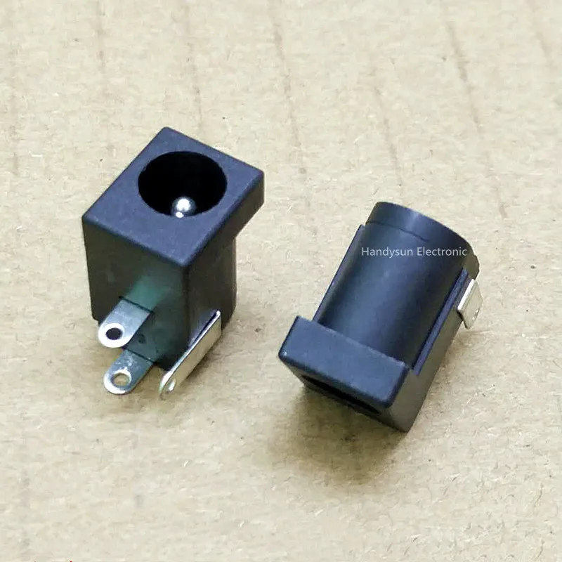 10 قطعة DC-005 5.5x2.1/2.5 مللي متر 3Pin الأسود التوصيل المباشر تيار مستمر مقبس الطاقة مسمار دبوس نحاسي موصلات العالمي الزاوية اليمنى مقبس الطاقة