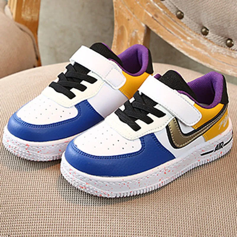 

Girls color matching fluorescent shoes 2020 spring new children's luminous low-top sneakers boys students shoes