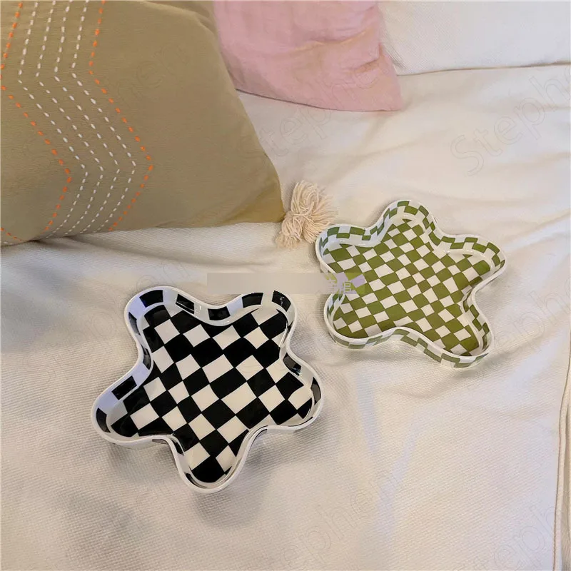 Checkerboard Lattice Ceramic Plate Nordic Simple Star Shape Cake Dessert Plates Snack Fruit Dishes Coffee Table Tray Home Decor