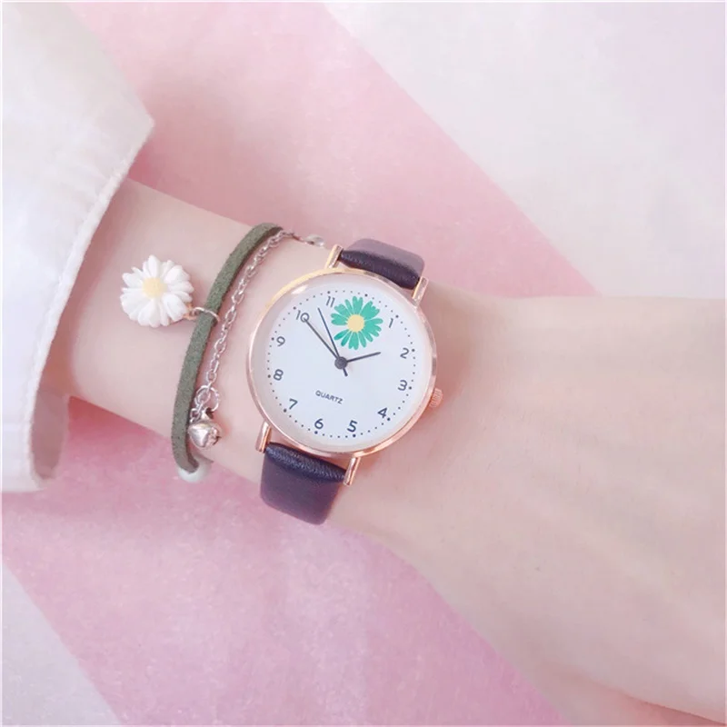 Green Daisy Women Fresh Watches Vogue Luxury Ladies Wristwatches Simple Number Scale Female Leather Watch Vogueable Clock