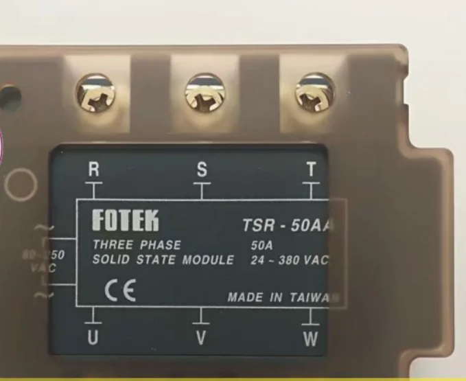 

Тайваньское новое оригинальное трехфазное твердотельное реле FOTEK TSR-50AA