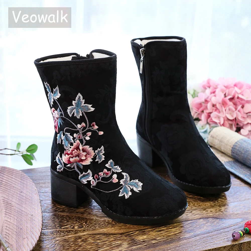 Veowalk Winter Women Warm Fleece Lined Cotton Fabric 4cm Chunky Heel Booties Ankle Boots Chinese Embroidered Shoes Black