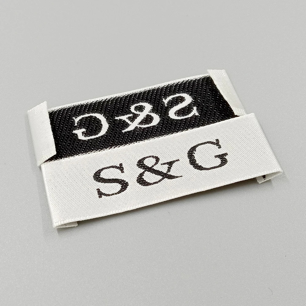 Customized Fabric Sewing Clothing Labels, Garment Brand Logo, Woven with Personalized Name, Clothes Tags for Dress, 1000 PCs/Lot