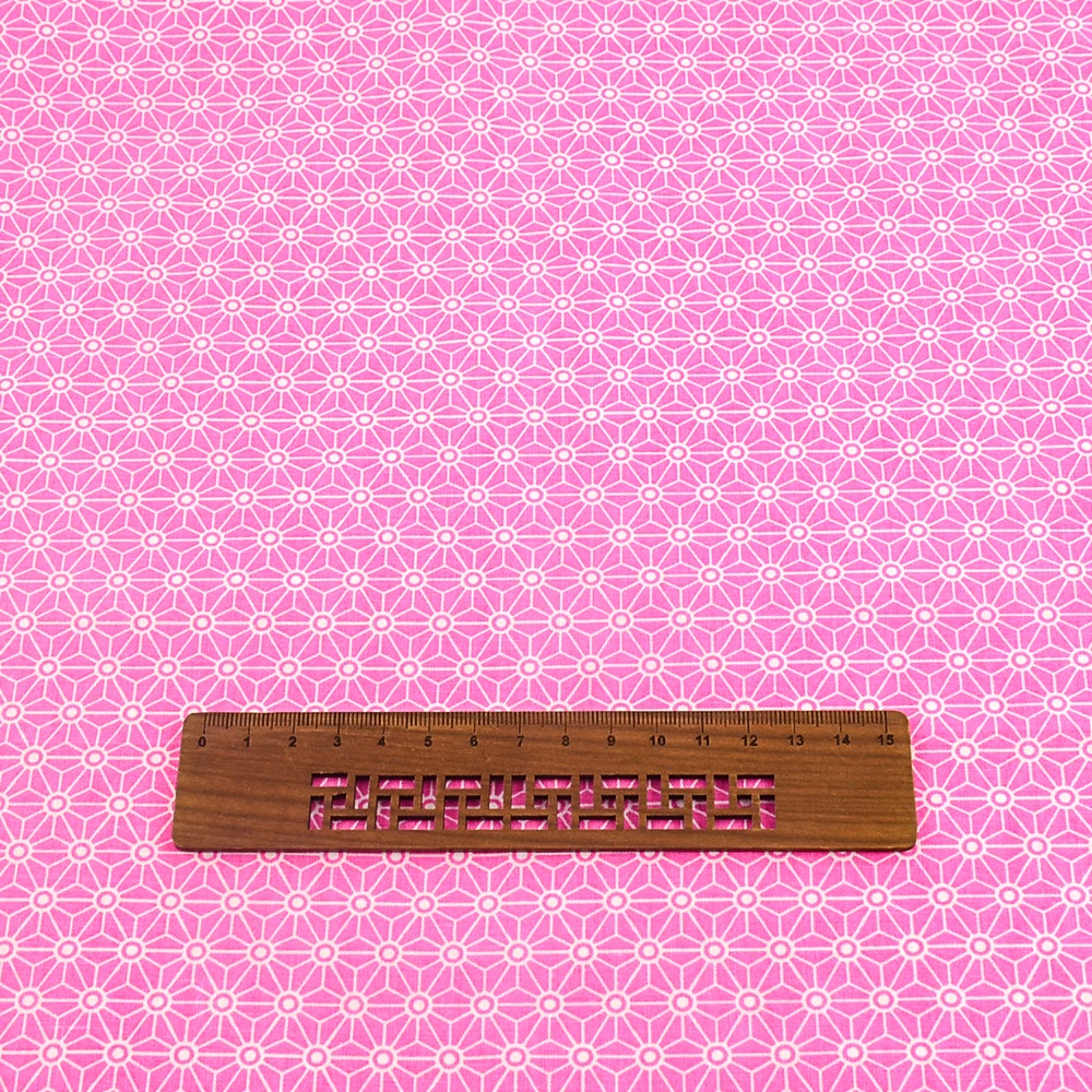 Rosa und weiß karierter Baumwollstoff zum Nähen von Steppdecken, Puppenzubehör, Material, Patchwork-Stoff im Meterware, dünn – Detail 6