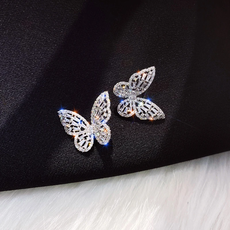 2020 Korean hot selling fashion jewelry exquisite copper inlaid zircon black smart butterfly female elegant stud earrings