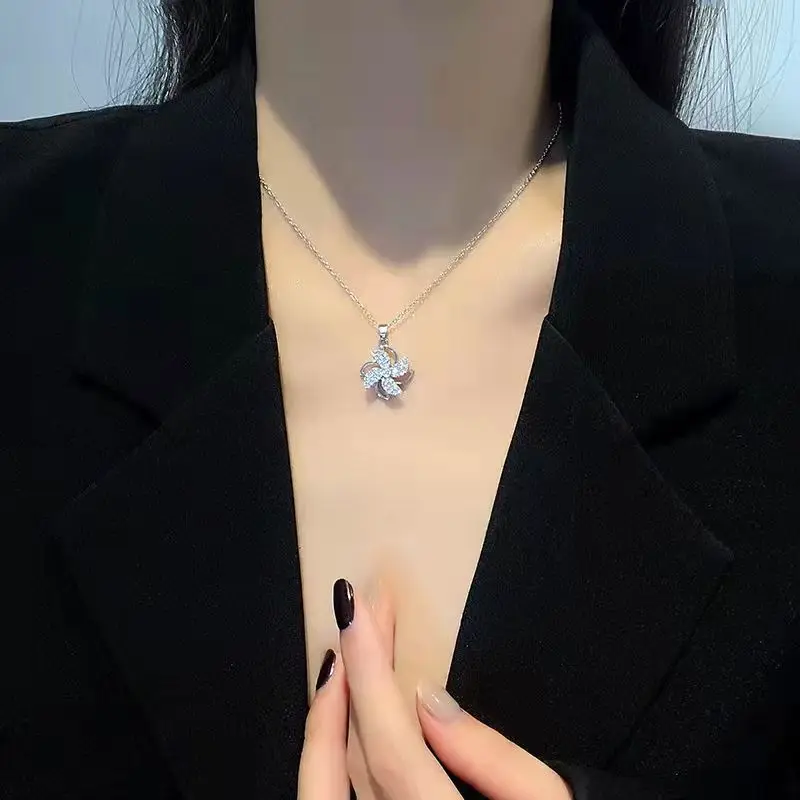 Rotatable Windmill Pendant Girls Japan and South Korea New Fashion Niche Personality Clavicle Necklace Small Jewelry Gift