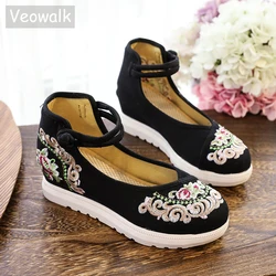 Veowalk High End Floral Embroidered Women Canvas Flat Platforms Mid Top Ankle Strap Chinese Style Ladies Casual Denim Shoes