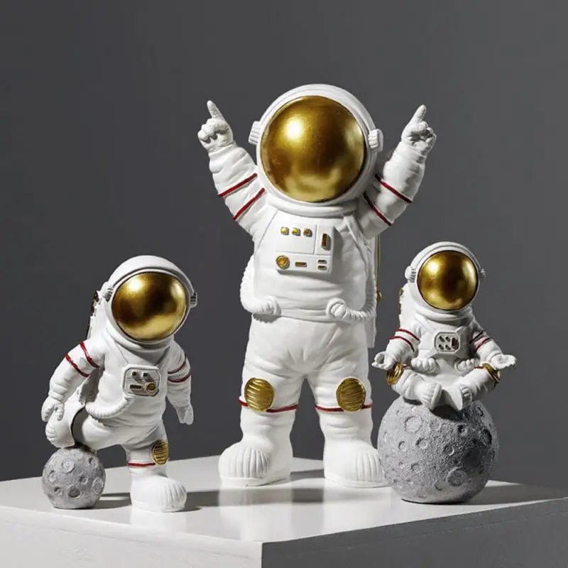 Astronaut Figurines Christmas Resin Spaceman Moon Sculpture Decorative Cosmonaut Statues Miniatures Gift for Kids Toy Home Decor