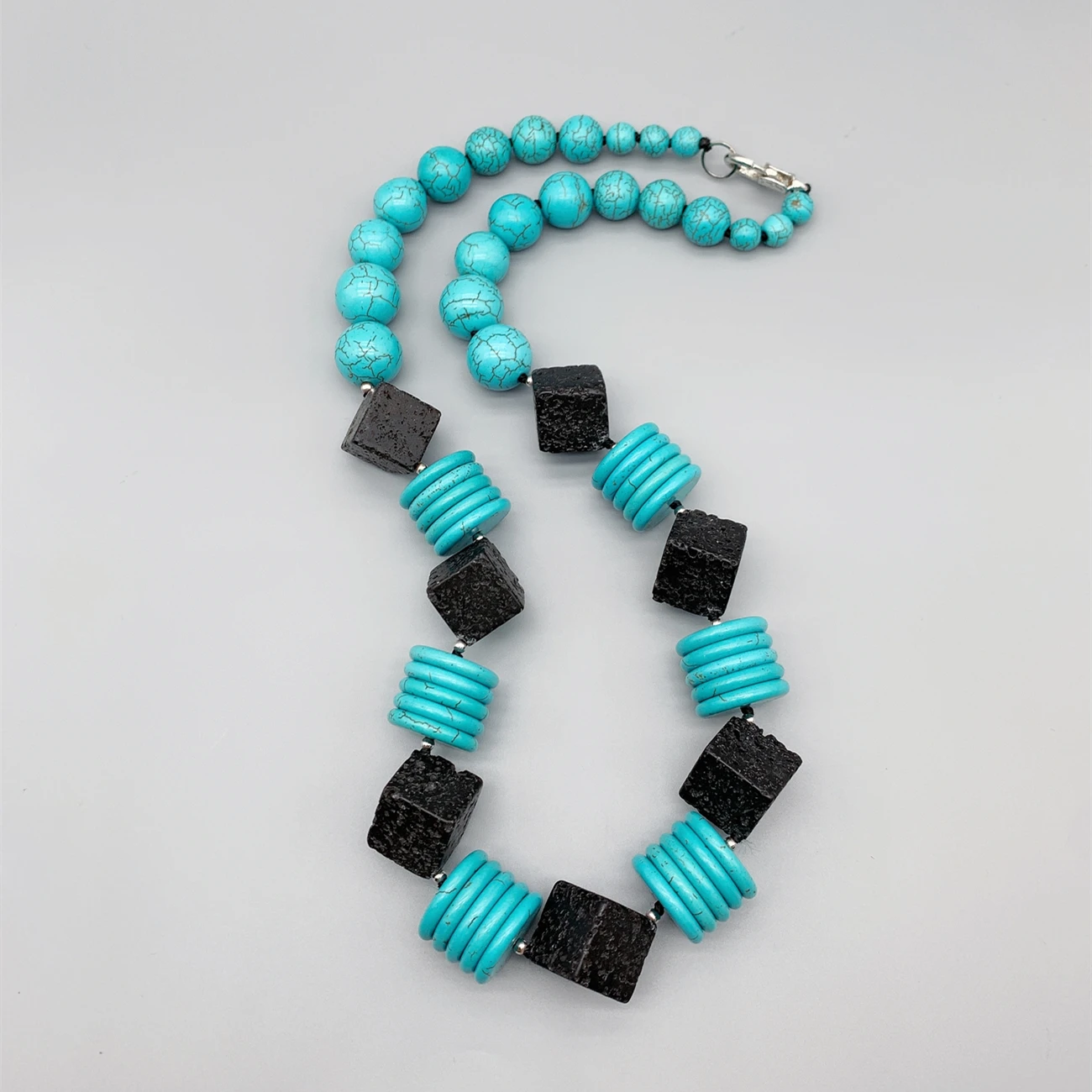 FoLisaUnique Black Lava Rock Turquoise Necklace For Women Birthday Gift Trendy Jewelry Funky Chunky Necklace