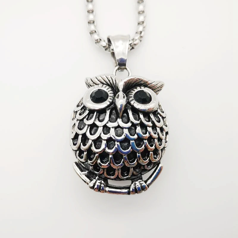 2021 AW Retro Silver Color Stainless Steel Solid Night Owl Pendant Necklace Black Cubic Zircon Stones Animal Bird Owl Necklace