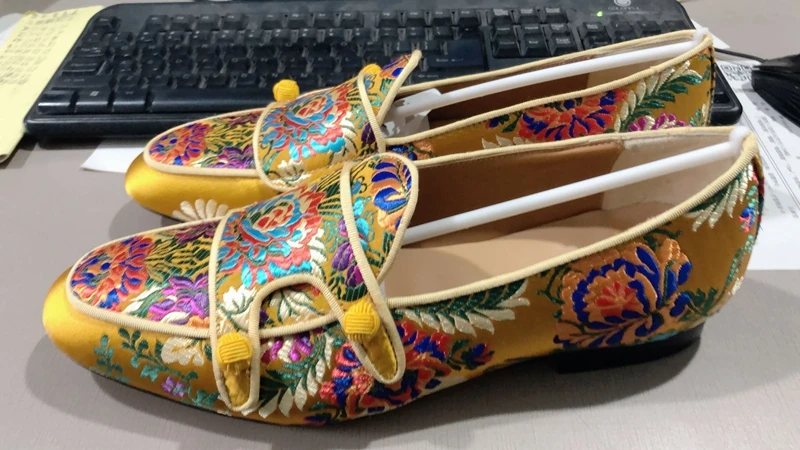 Qianruiti Fashion luxury Handmade men loafers flower Colorful Design wedding Men Floral Shoes Double-monk  Shoes