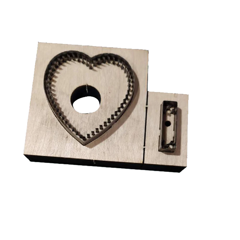 DIY leather craft heart key ring decoration die cutting knife mold metal hollowed punch tool set