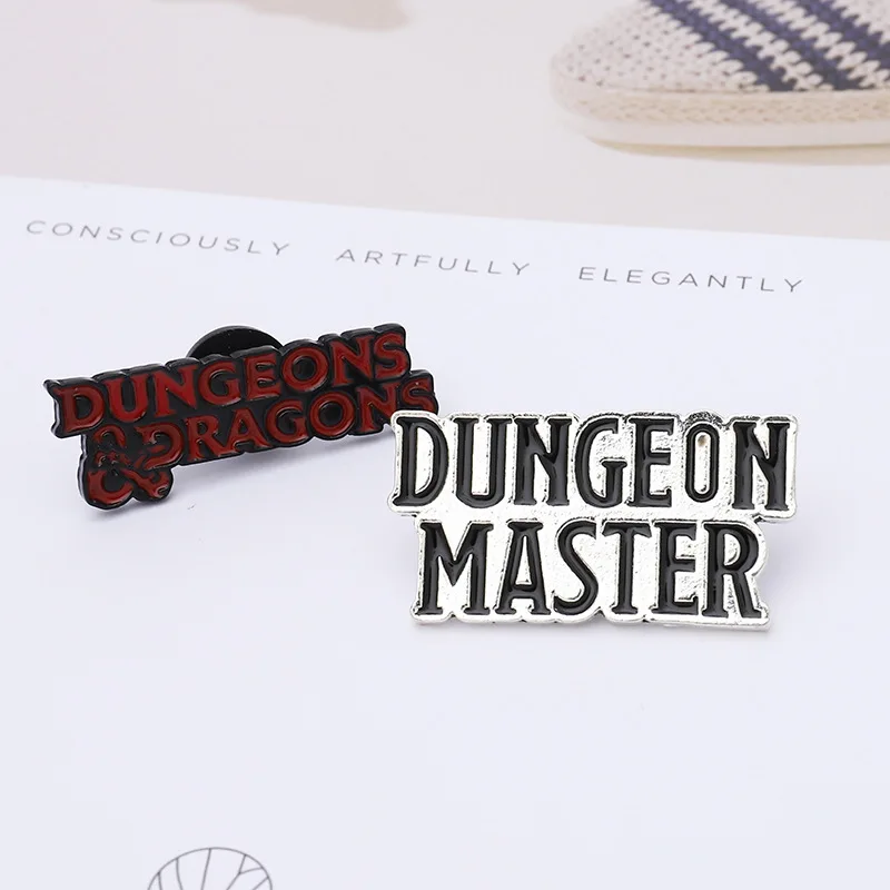 Broche en émail pour Fans, Badges D20, style Punk DnD, maître donjons et Dragons, sac à vêtements personnalisé, Badges D20, jeu de rôle, bijoux pour