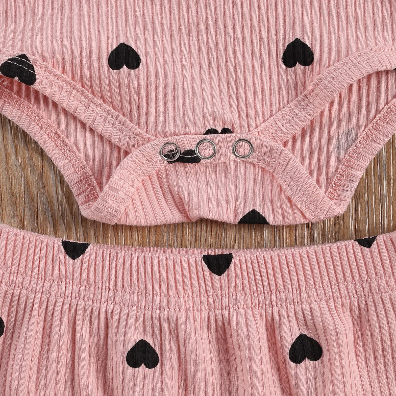 ملابس أطفال حديثي الولادة مضلع ملابس علوية للبنات الأولاد مطبوع عليها قلب ورقبة دائرية من الدانتيل بأكمام طويلة وسراويل طويلة وبدلات من 3 قطع #4