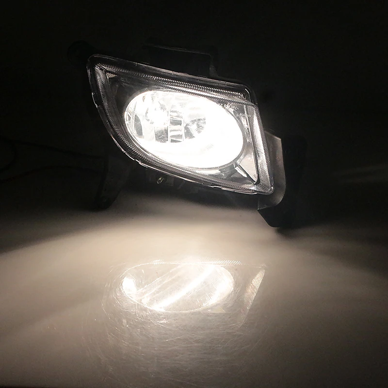 For hyundai I30 2007 2008 2009 2010 2011 2012 Front Fog Lights LH RH 922012L000 922022L000 92201-2L000 92202-2L000